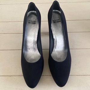 Wonen’s  voile pump by Stuart Weitzman in size 9.5 narrow. Worn 1 time.